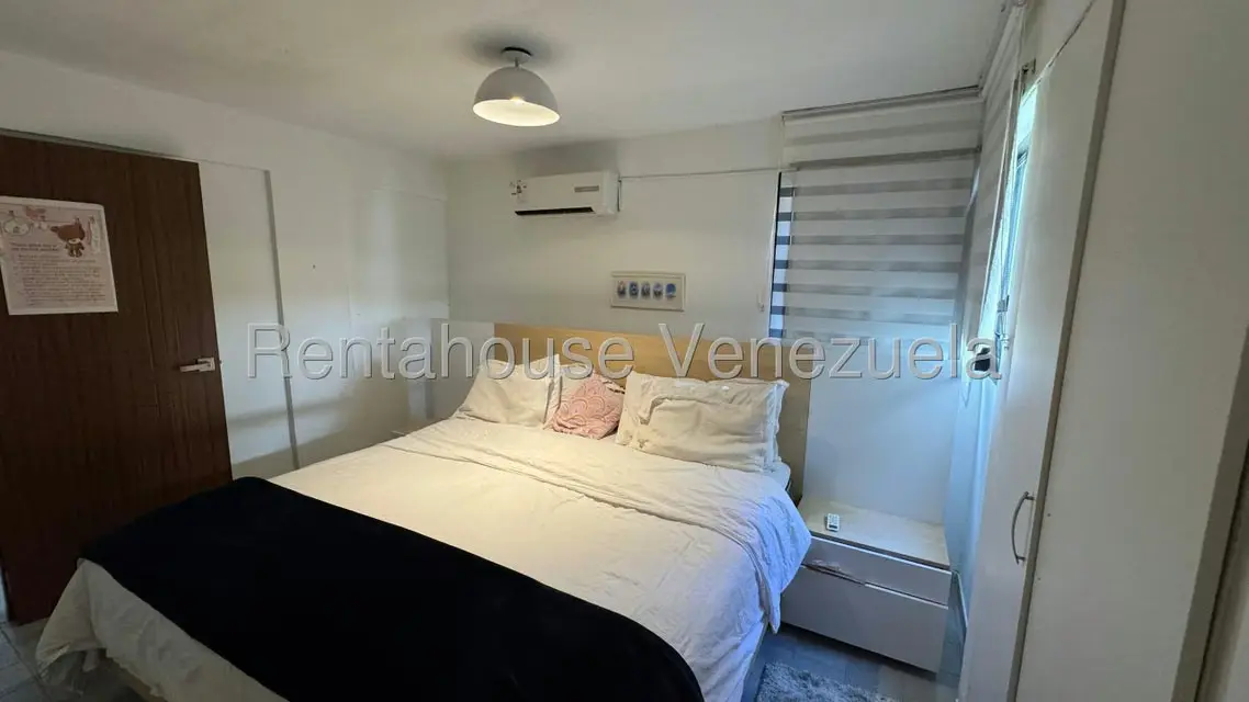Casa (Multipes Niveles) en Venta en Los Palos Grandes, Distrito Metropolitano - 6
