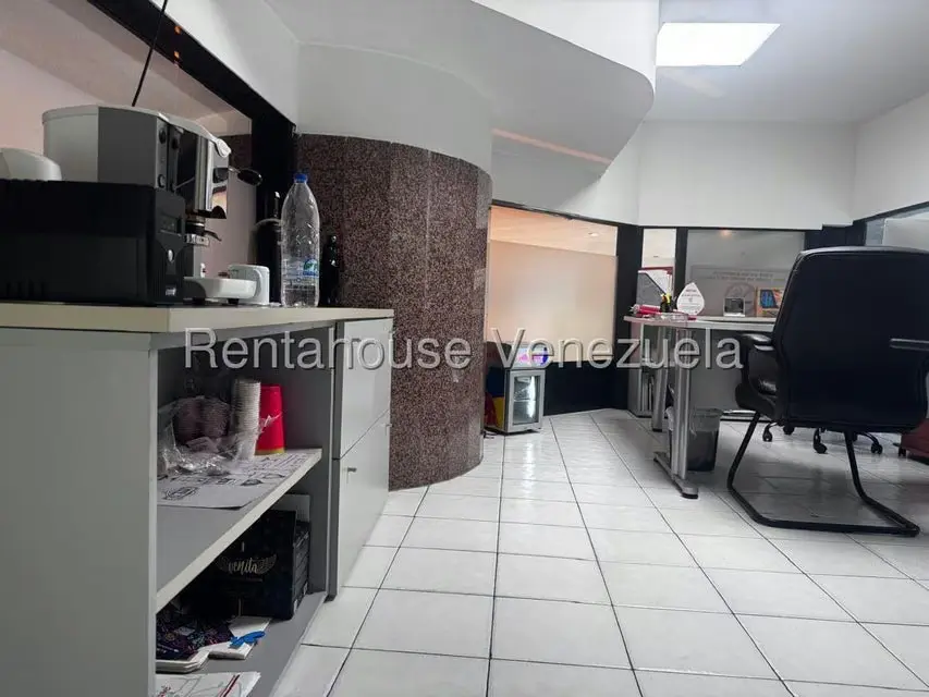 Local Comercial en Alquiler en El Rosal, Distrito Metropolitano - 12