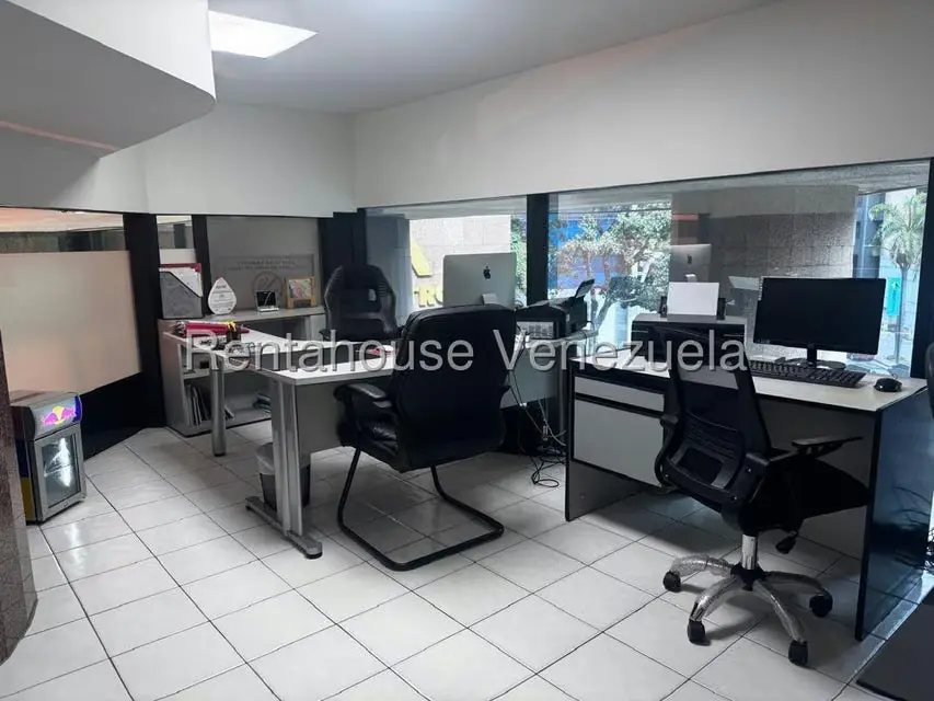 Local Comercial en Alquiler en El Rosal, Distrito Metropolitano - 15