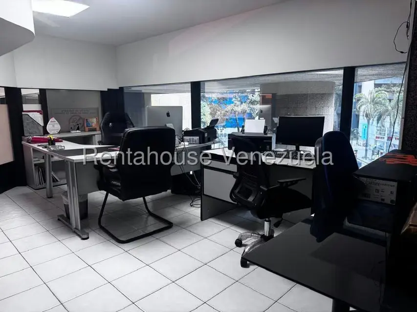 Local Comercial en Alquiler en El Rosal, Distrito Metropolitano - 18