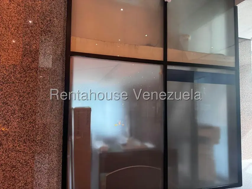 Local Comercial en Alquiler en El Rosal, Distrito Metropolitano - 27