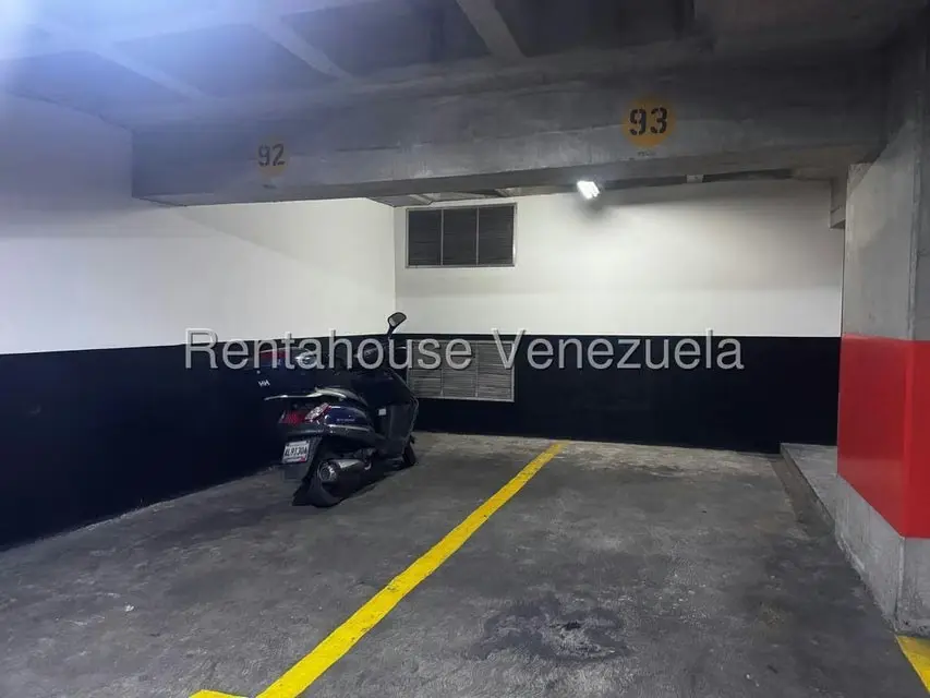 Local Comercial en Alquiler en El Rosal, Distrito Metropolitano - 32