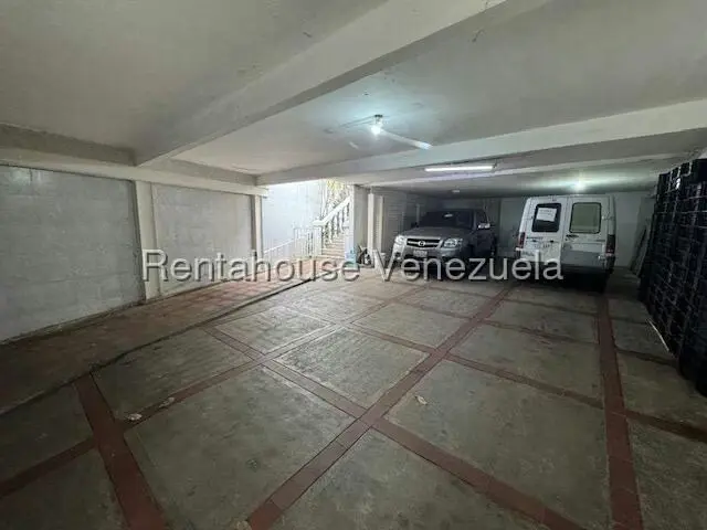 Casa (Multipes Niveles) en Venta en El Marques, Distrito Metropolitano - 3