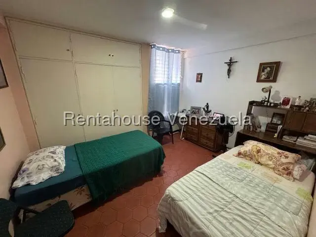 Casa (Multipes Niveles) en Venta en El Marques, Distrito Metropolitano - 32