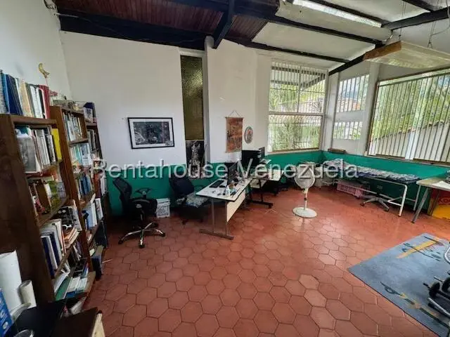 Casa (Multipes Niveles) en Venta en El Marques, Distrito Metropolitano - 45