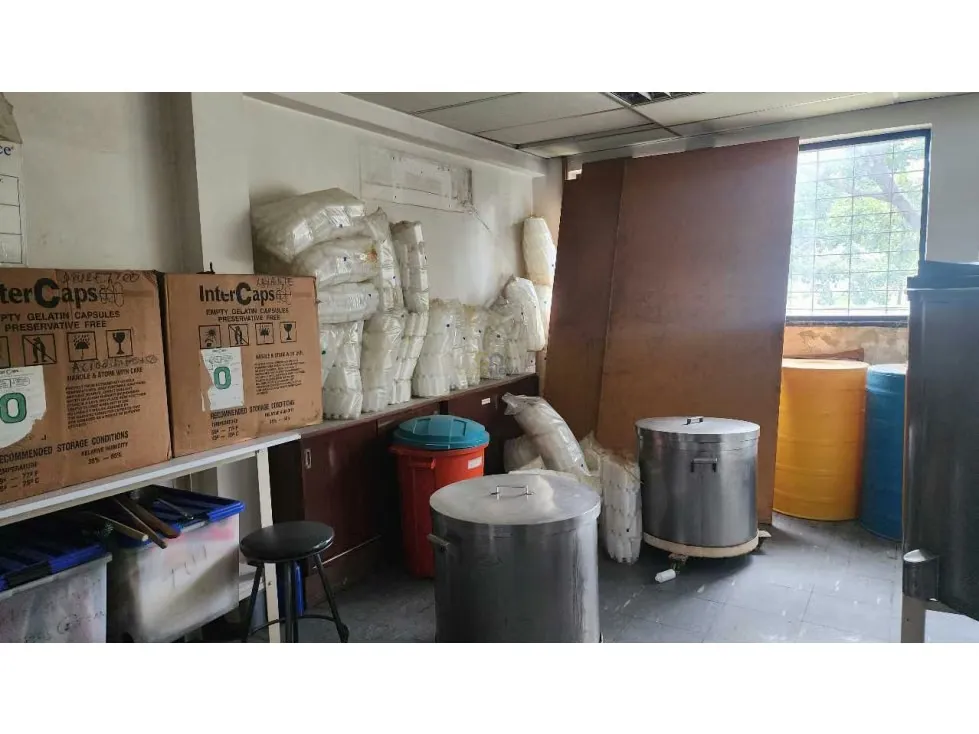 Se vende Casa 350m2 6B/4E La California Sur - 15