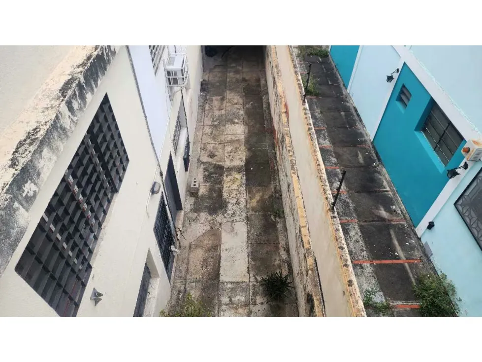 Se vende Casa 350m2 6B/4E La California Sur - 5