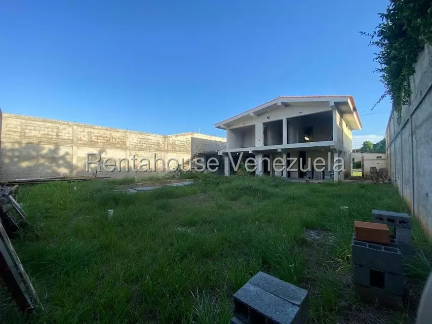Casa (Duplex) en Venta en Los Libertadores, Lara - 27