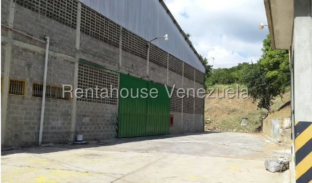 Local Comercial en Alquiler en Alvarenga, Miranda - 7
