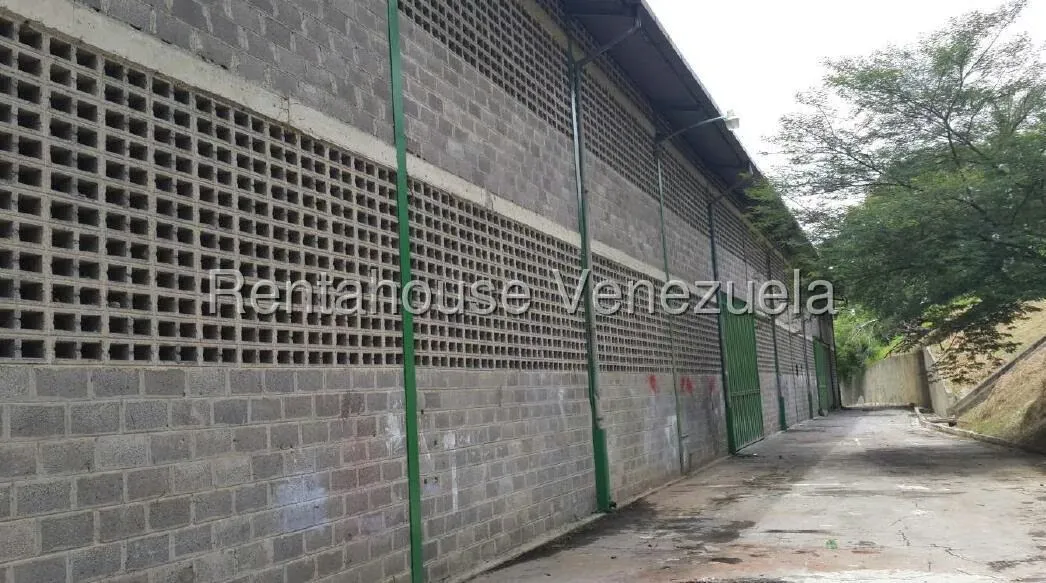 Local Comercial en Alquiler en Alvarenga, Miranda - 8