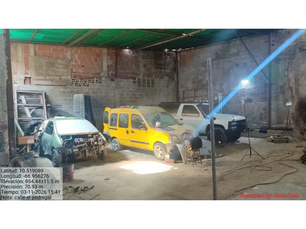 Venta de Estacionamiento y Local Comerial Magallanes de Catia300m2 - 4
