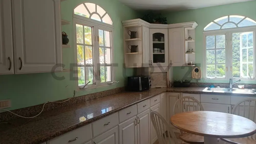 En venta imponente casa en la montaña - 23