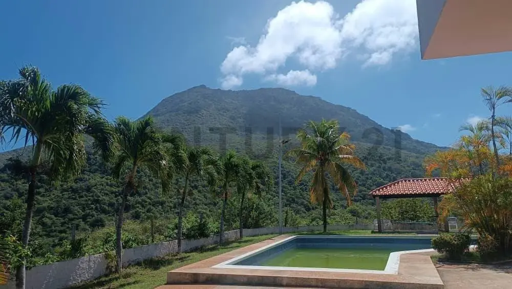 En venta imponente casa en la montaña - 7