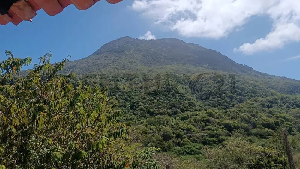 En venta imponente casa en la montaña - 10