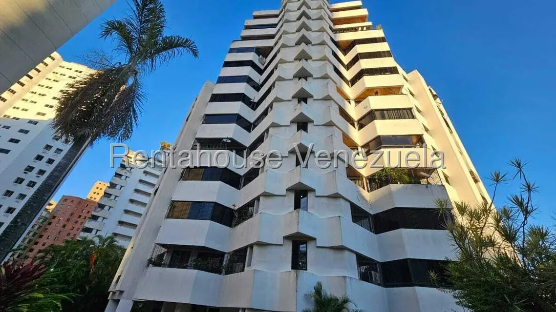 Apartamento (1 Nivel) en Venta en Los Mangos, Carabobo - 2