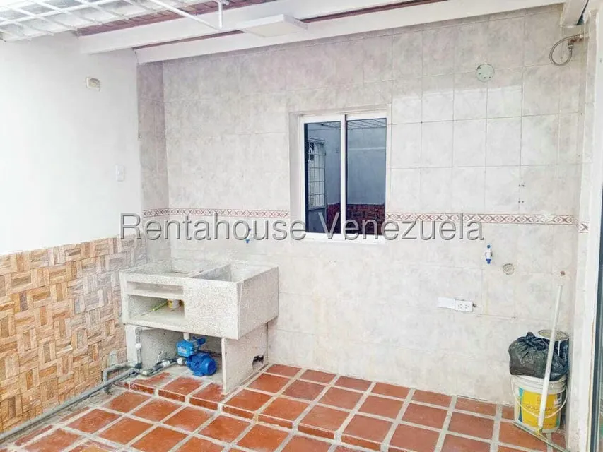 Casa (1 Nivel) en Venta en Roca Del Valle, Lara - 30