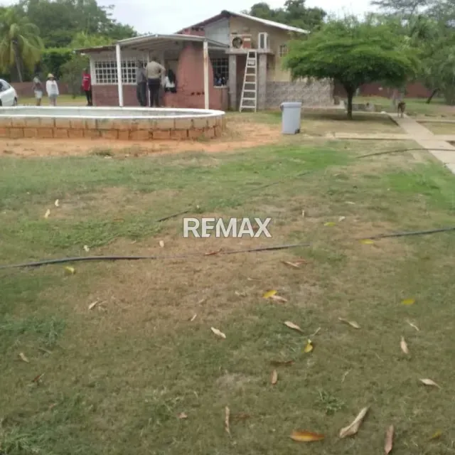 GRANJA RECREACIONAL EN VENTA EN EL COMPLEJO RECREACIONAL OKINAWA