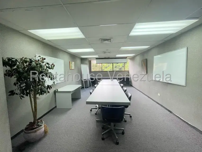 Local Comercial en Venta en La Urbina, Distrito Metropolitano - 9