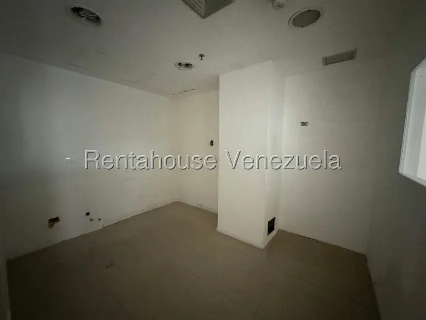 Local Comercial en Alquiler en Terrazas del Club Hipico, Distrito Metropolitano - 12