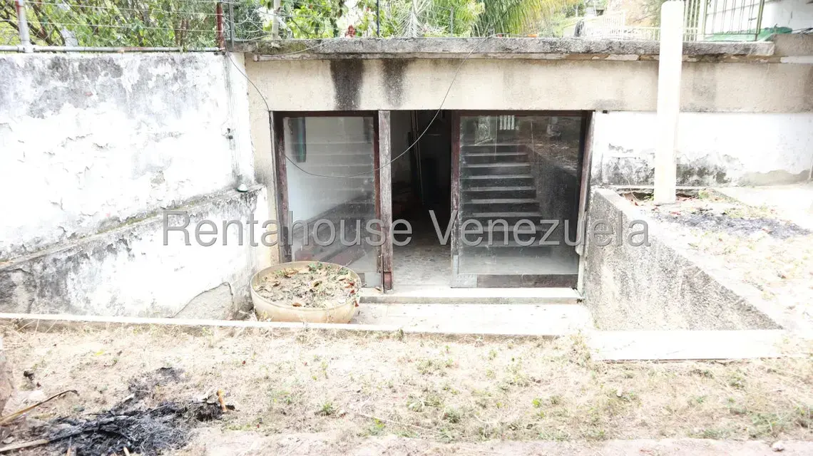 Casa (Multipes Niveles) en Venta en Prados del Este, Distrito Metropolitano - 21