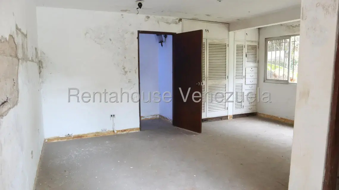 Casa (Multipes Niveles) en Venta en Prados del Este, Distrito Metropolitano - 10