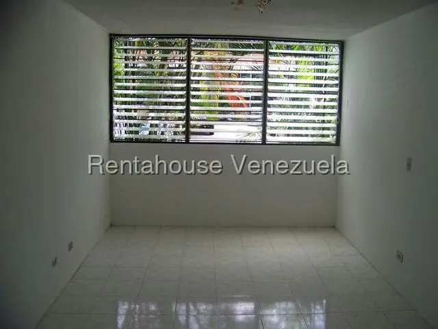 Apartamento (Planta Baja) en Alquiler en Ciudad Casarapa, Miranda - 12