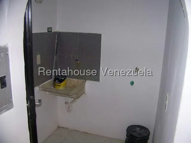 Apartamento (Planta Baja) en Alquiler en Ciudad Casarapa, Miranda - 13