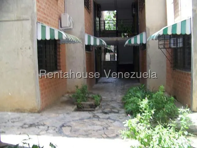 Apartamento (Planta Baja) en Alquiler en Ciudad Casarapa, Miranda - 17