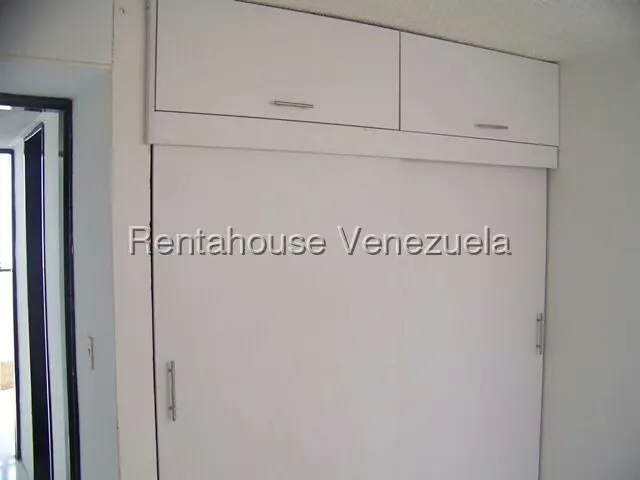 Apartamento (Planta Baja) en Alquiler en Ciudad Casarapa, Miranda - 8