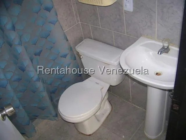 Apartamento (Planta Baja) en Alquiler en Ciudad Casarapa, Miranda - 10
