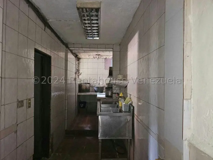 Terreno (Comercial) en Venta en La Colonia Tovar, Aragua - 11
