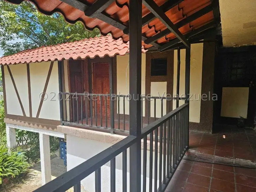 Terreno (Comercial) en Venta en La Colonia Tovar, Aragua - 13