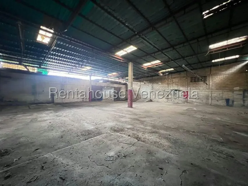 Industrial en Alquiler en Centro, Aragua - 14