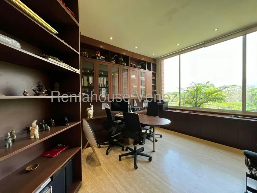 Apartamento (1 Nivel) en Venta en Campo Alegre, Distrito Metropolitano - 11