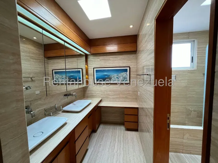 Apartamento (1 Nivel) en Venta en Campo Alegre, Distrito Metropolitano - 19