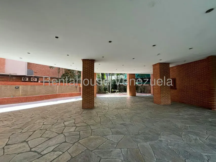 Apartamento (1 Nivel) en Venta en Campo Alegre, Distrito Metropolitano - 26