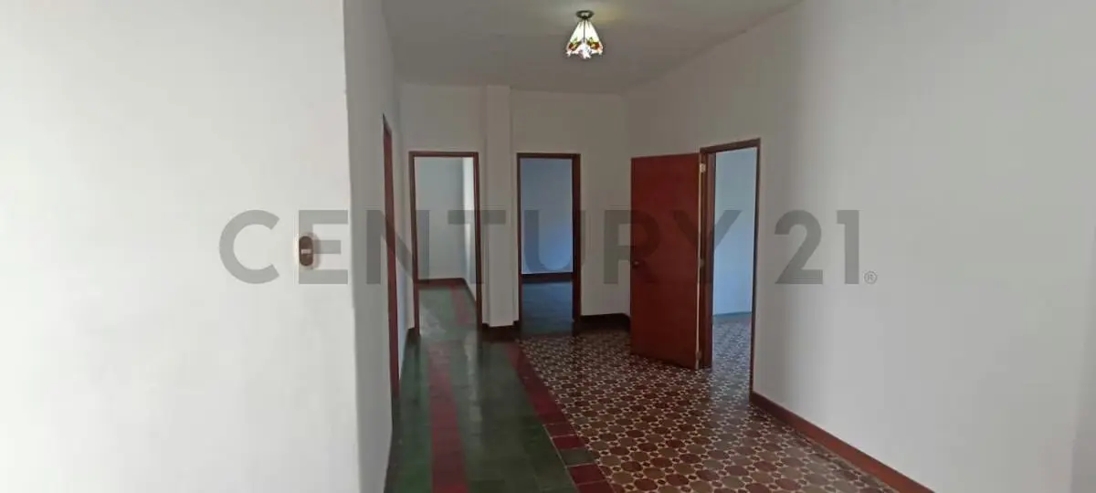 FABULOSA CASA COMERCIAL - 4