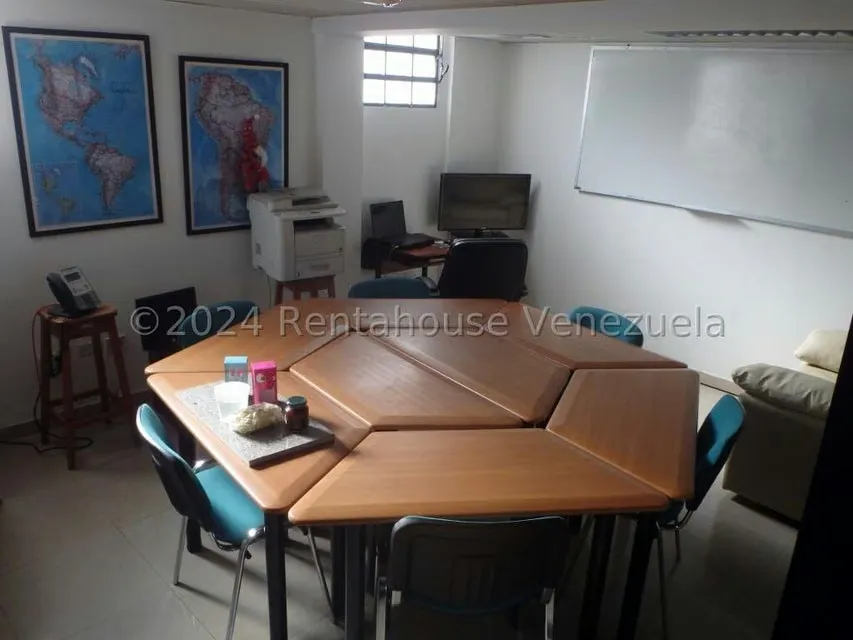 Casa (Duplex) en Venta en La Trinidad, Distrito Metropolitano - 6