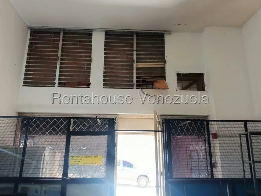 Local Comercial en Venta en Santa Maria, Zulia - 12