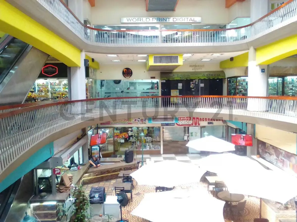 LOCAL COMERCIAL EN MACARACUAY MN - 2