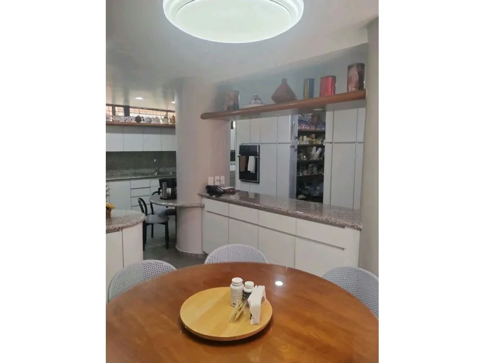 Se vende apartamento 526m2 Santa Eduvigis 1880 - 17