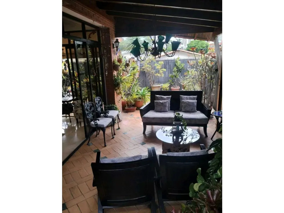 Se vende apartamento 526m2 Santa Eduvigis 1880 - 6