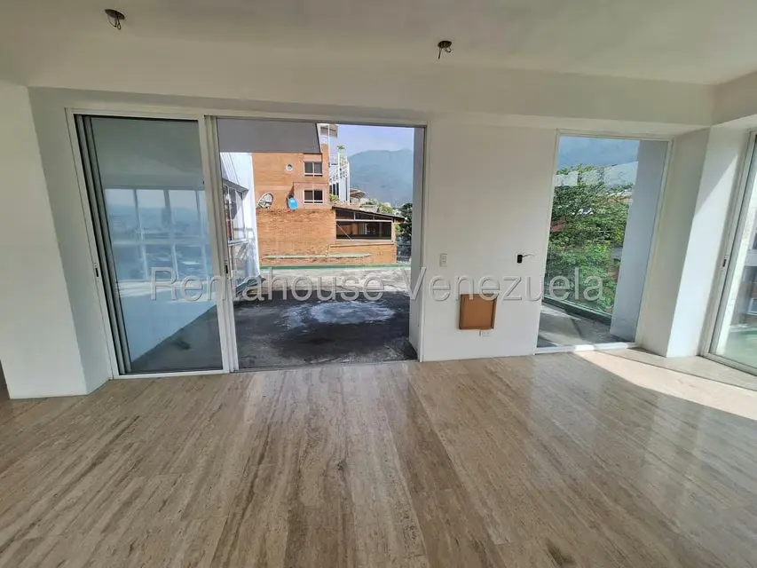 Apartamento (Multiples Niveles) en Venta en La Castellana, Distrito Metropolitano - 5