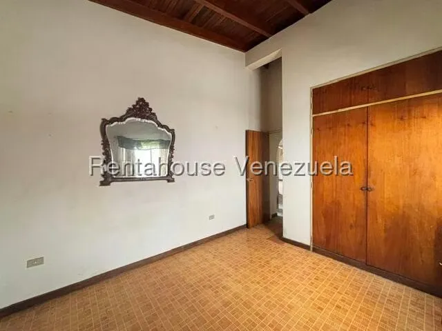 Casa (Duplex) en Venta en El Marques, Distrito Metropolitano - 16