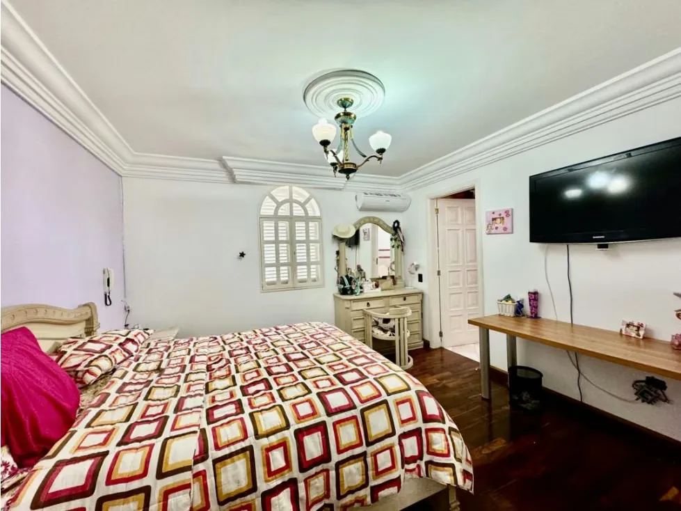 Se vende y/o alquila casa 650m2 4h+2s/6b/4p Los Naranjos del Cafetal - 20