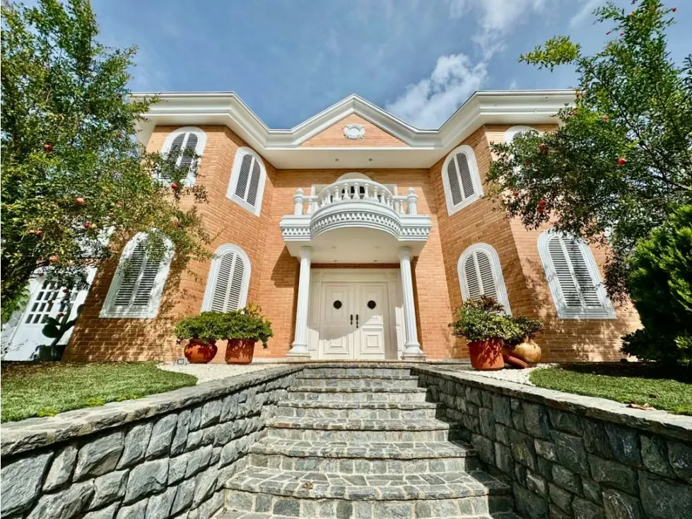 Se vende y/o alquila casa 650m2 4h+2s/6b/4p Los Naranjos del Cafetal - 34