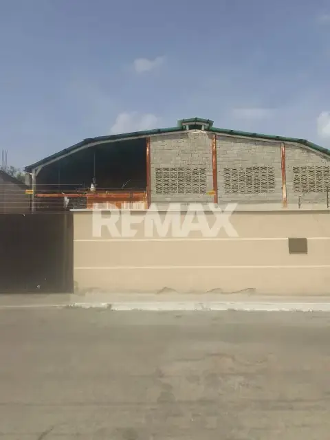 Galpón en el Centro de la Ciudad en alquiler de 898 mts2