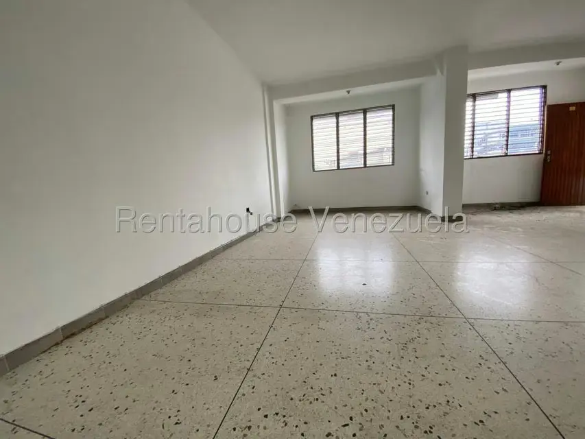 Oficina en Alquiler en Centro, Portuguesa - 9