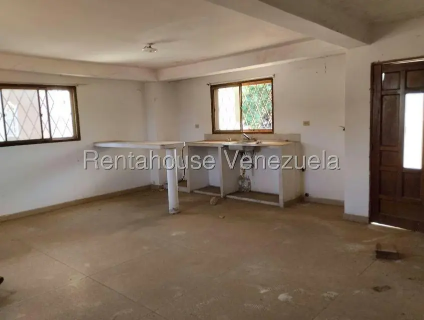 Casa (1 Nivel) en Venta en Las 50, Zulia - 24