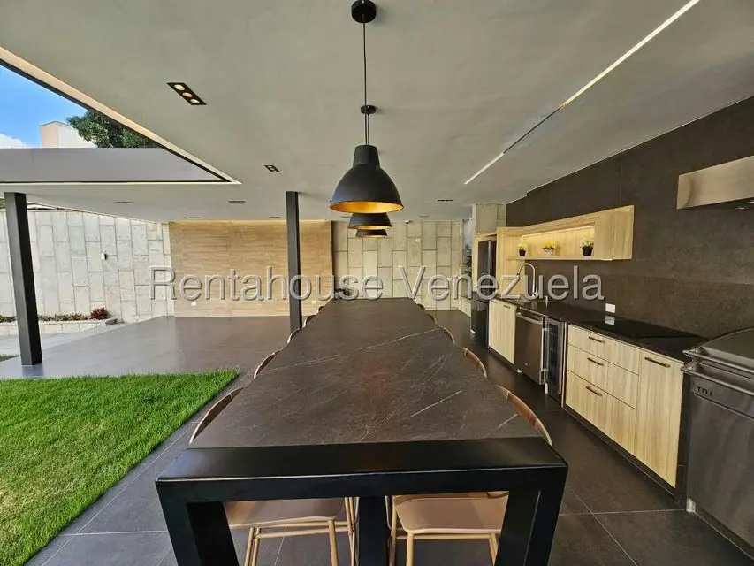 Casa (Multipes Niveles) en Venta en Altamira, Distrito Metropolitano - 30